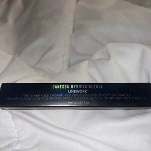 Brand new DANESSA MYRICKS paintbrush fluid eyeliner